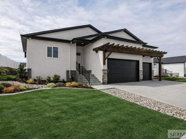2089 Magellan Loop, POCATELLO, ID 83204