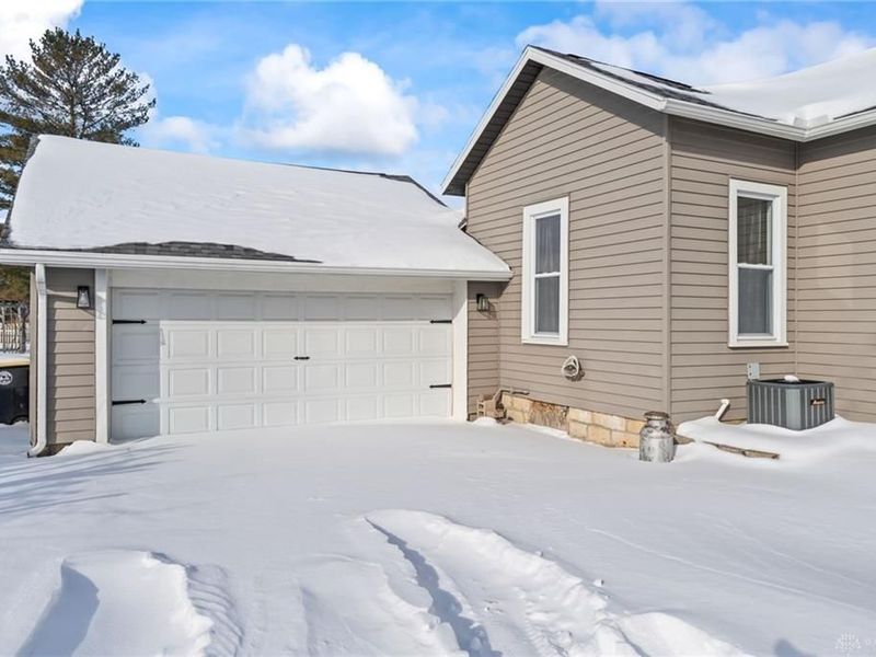 415 S Wall Street, Covington, OH 45318 Photo 2