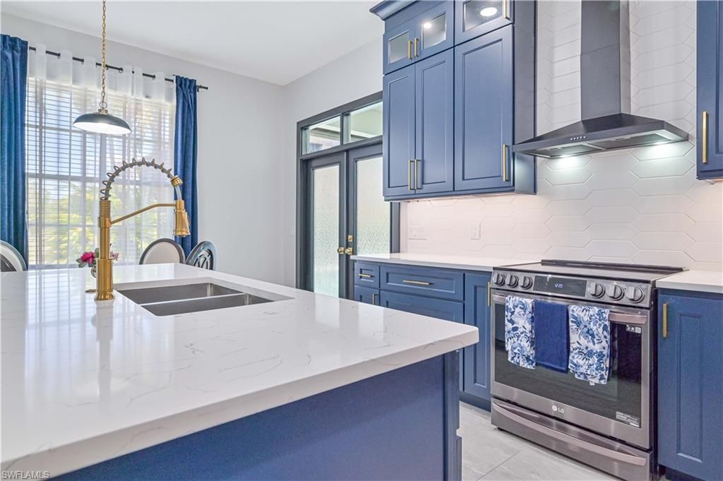 20810 Groveline Ct, Estero, FL 33928 Photo