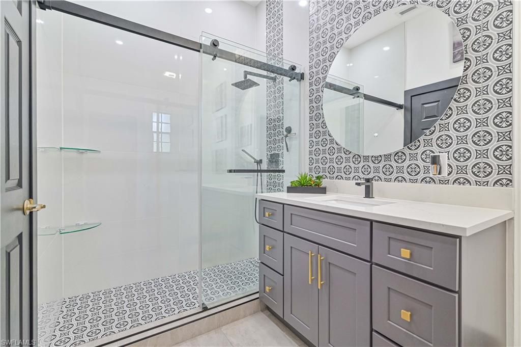 20810 Groveline Ct, Estero, FL 33928 Photo