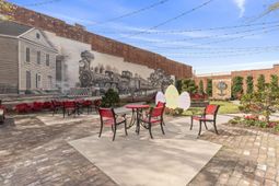 337 Main St.  photo 4