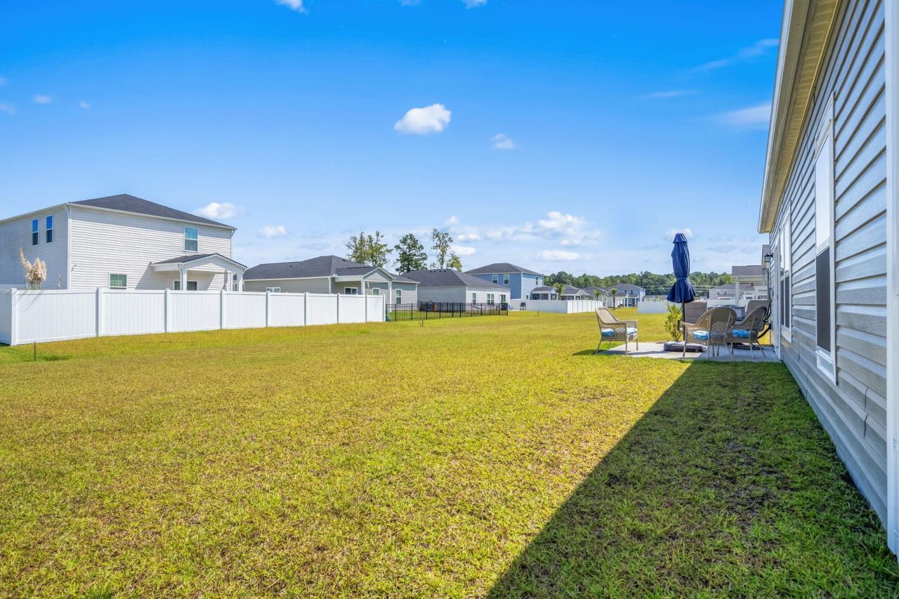 172 Fox Rae Dr. Photo 21