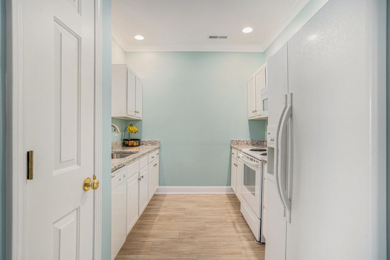 511 Colonial Trace Dr. Photo 12