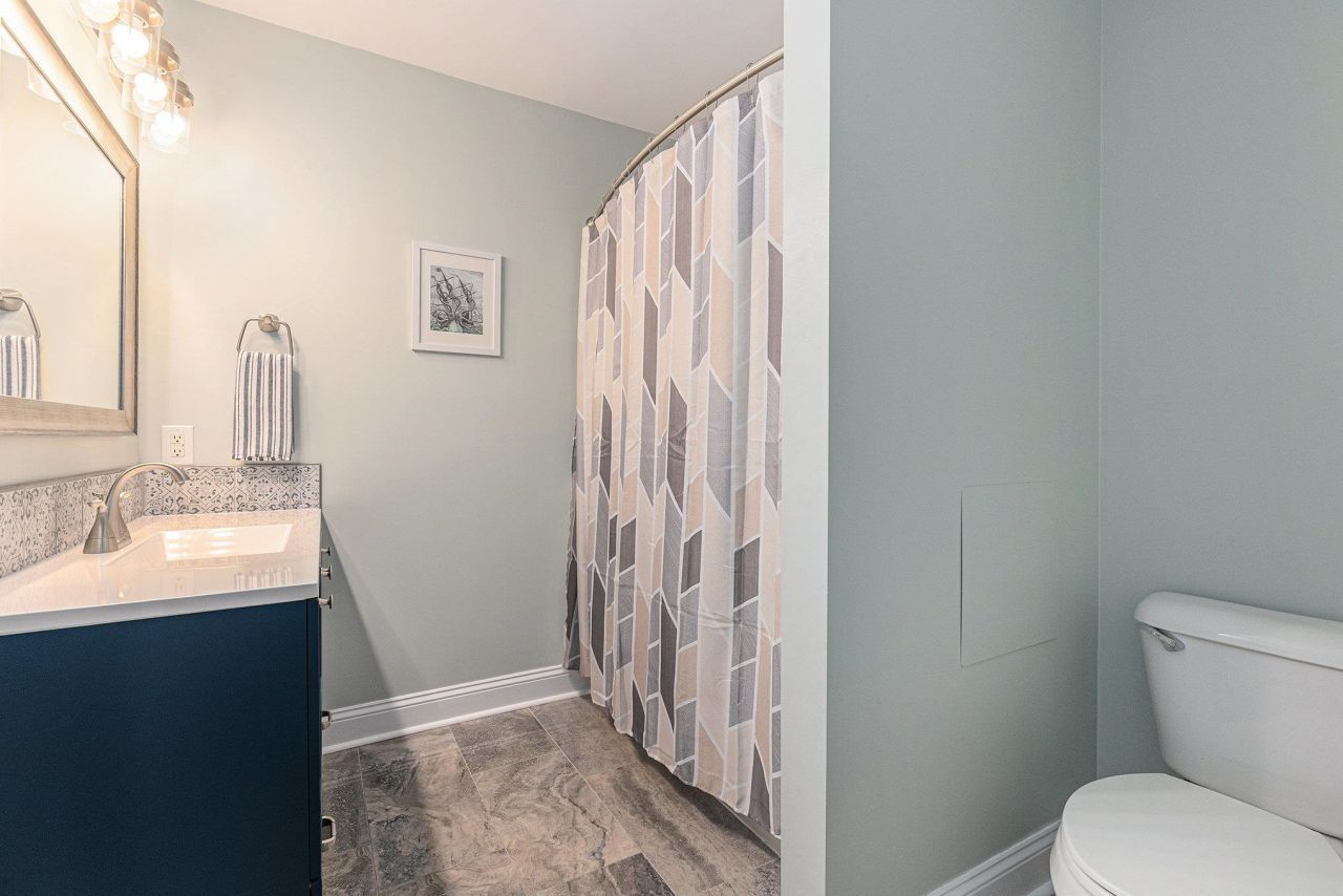 511 Colonial Trace Dr. Photo 29