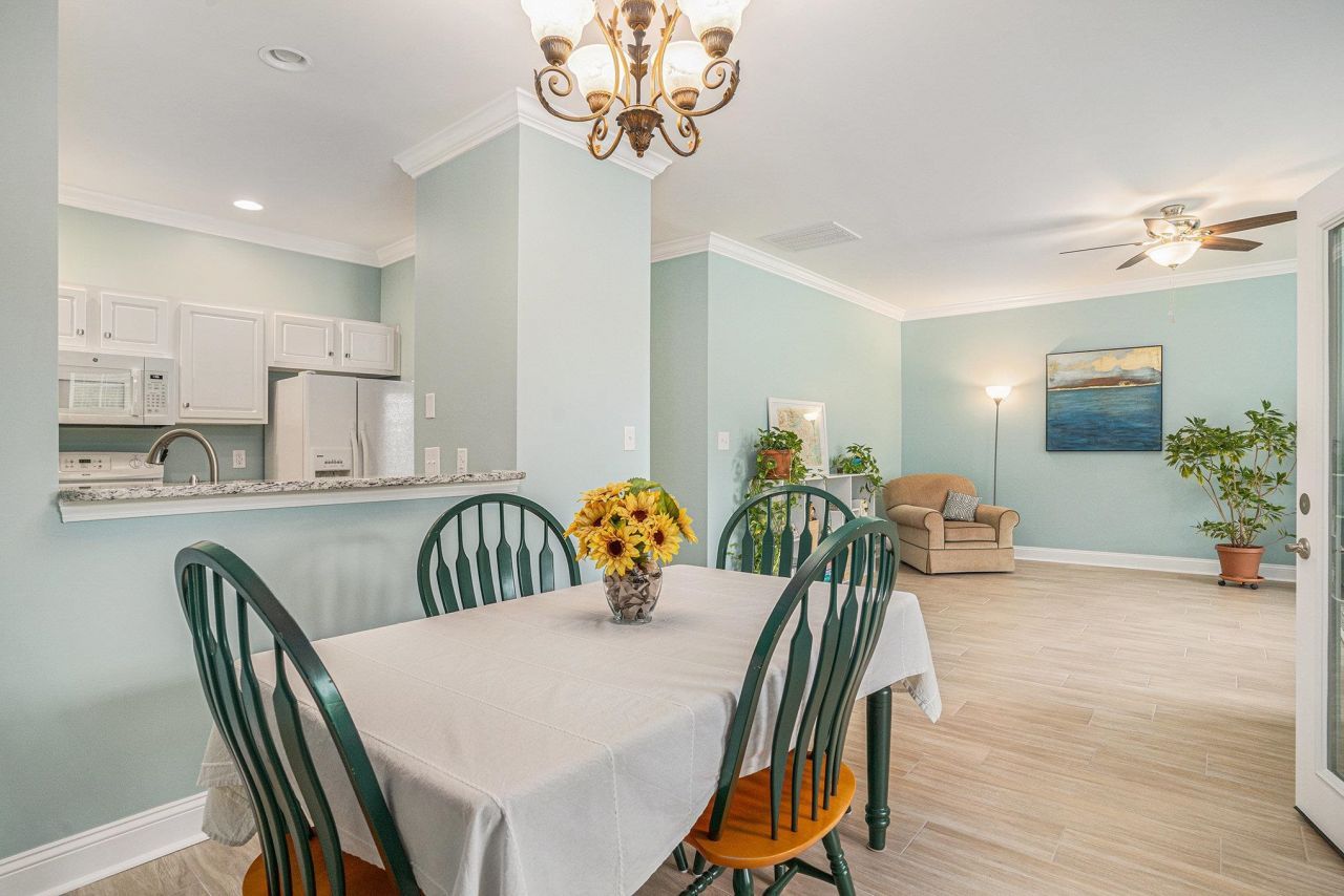 511 Colonial Trace Dr. Photo 7