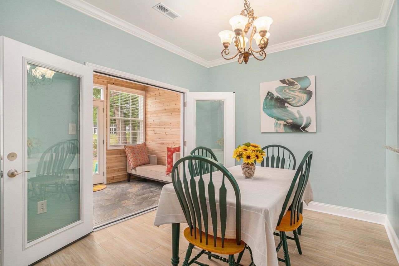 511 Colonial Trace Dr. Photo 8