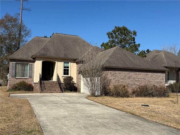 622 LAKEWOOD NORTHSHORE Drive, Covington, LA 70433