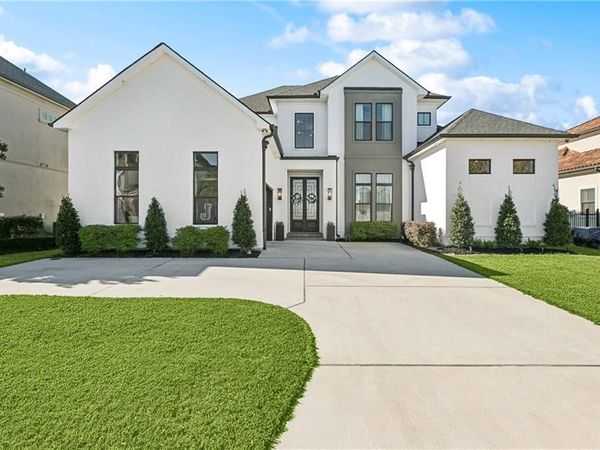 25 CYCAS, Kenner, LA 70065