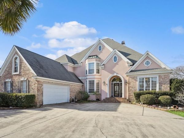 108 LIGHTHOUSE Point, Slidell, LA 70458