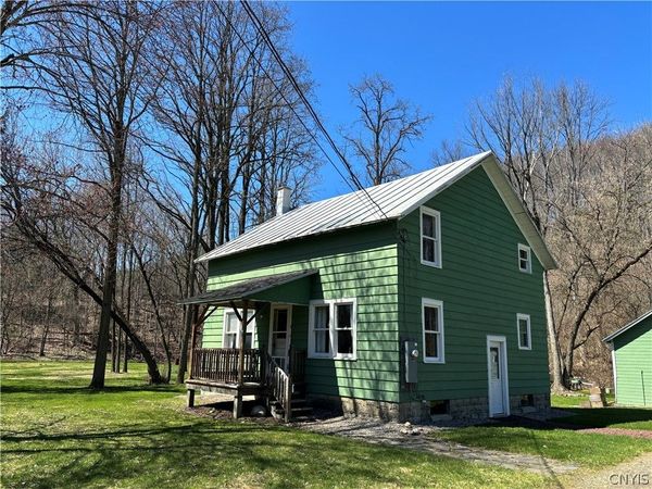 32 W Center Street, Mc Graw, NY 13101