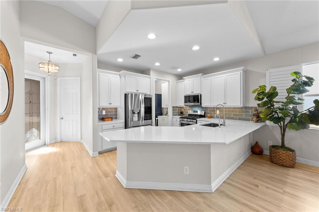 9402 La Bianco St, Estero, FL 33967 Photo