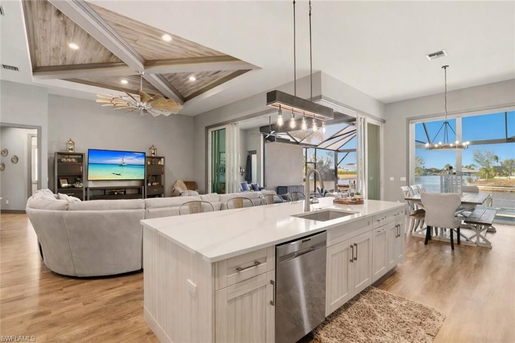 1616 Old Burnt Store Rd N, Cape Coral, FL 33993 Photo