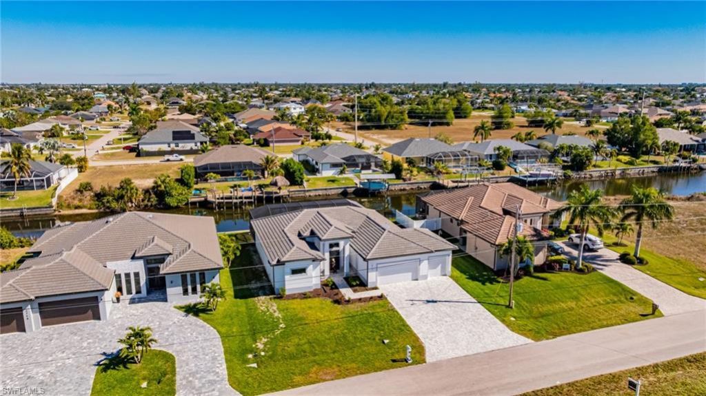 2719 SW 21st Ave, Cape Coral, FL 33914 Photo