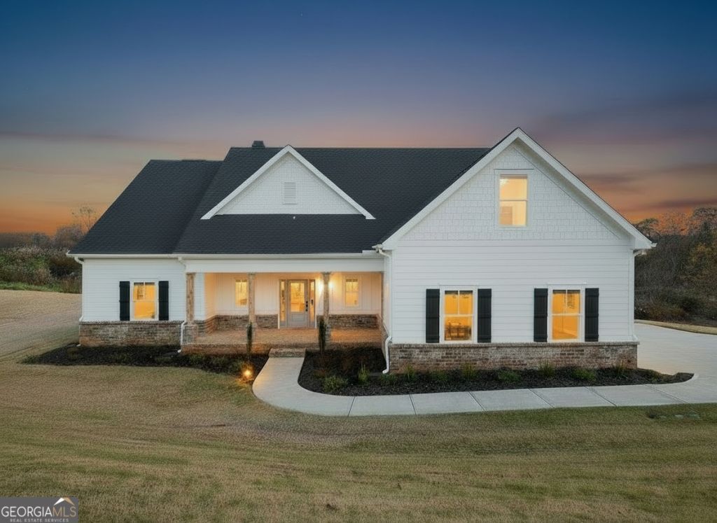 323 Sweetgrass Drive, Demorest, GA 30535 Main Photo