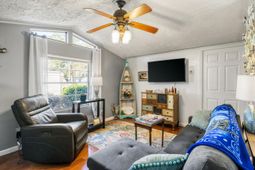 154 Offshore Dr. photo 4