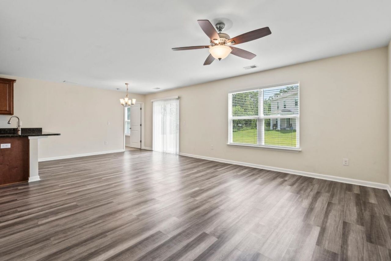 3151 Holly Loop Photo 13