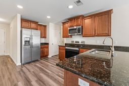 3151 Holly Loop photo 4