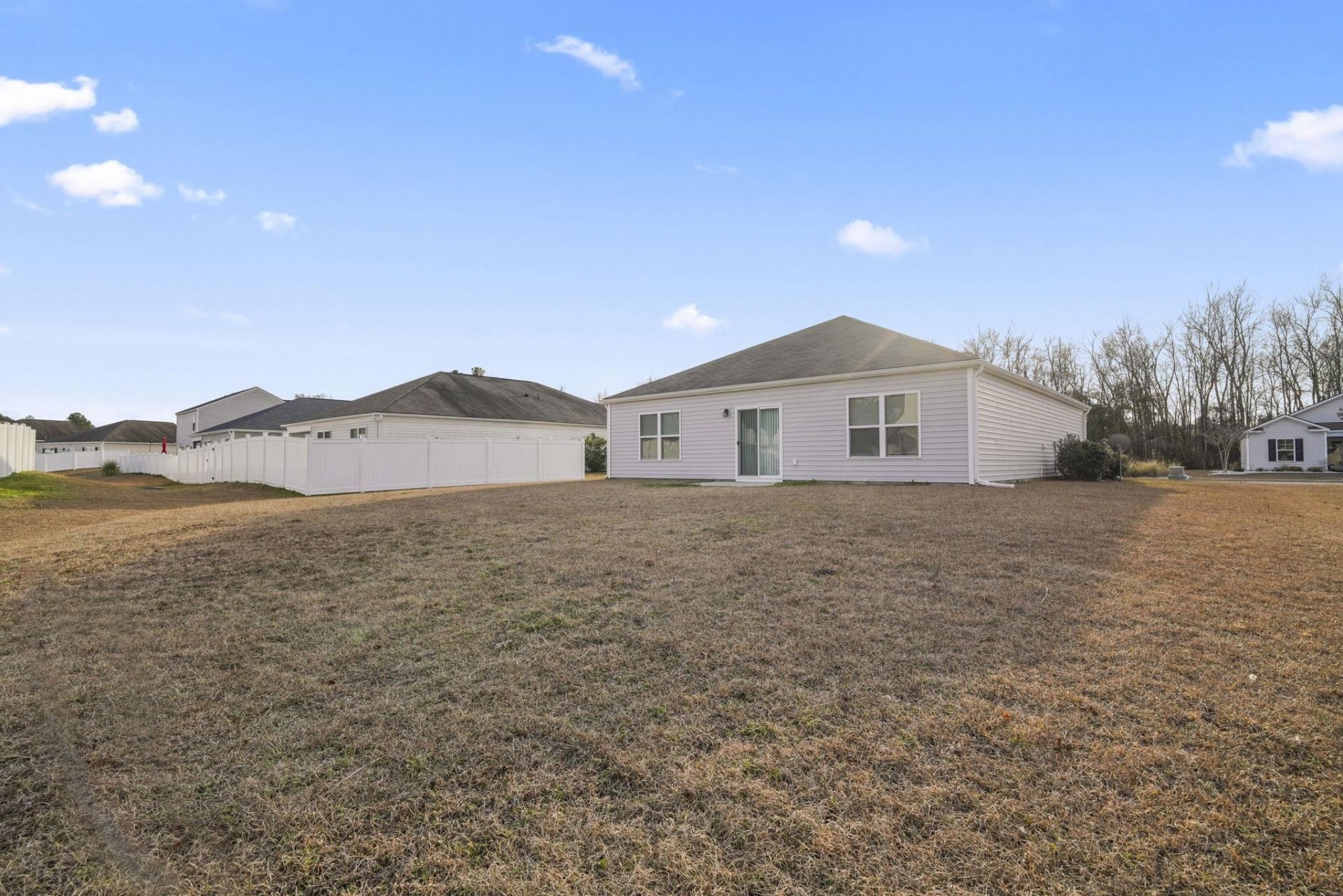 3151 Holly Loop Photo 5