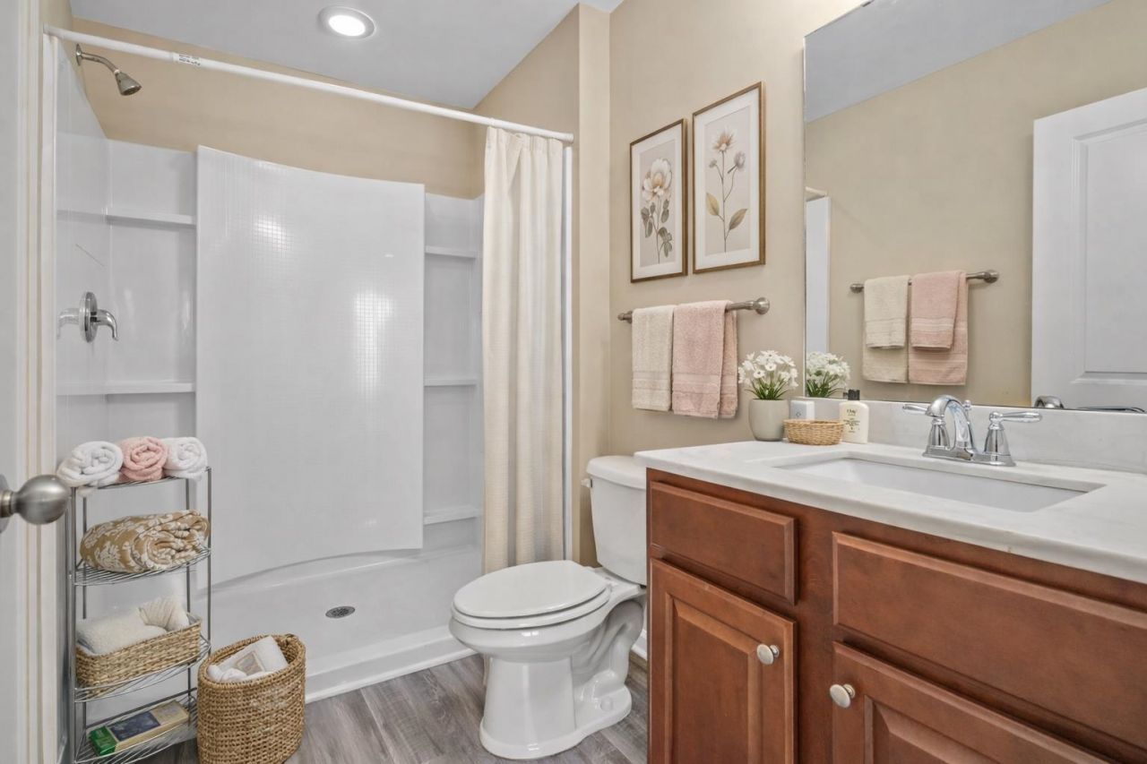 3151 Holly Loop Photo 8