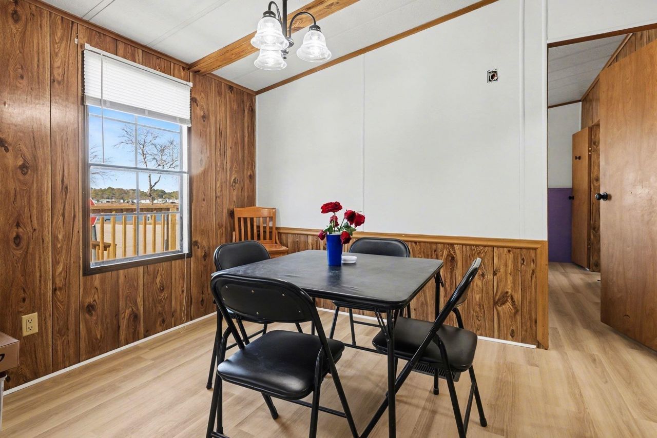 1529 Virgo Ln. Photo 22