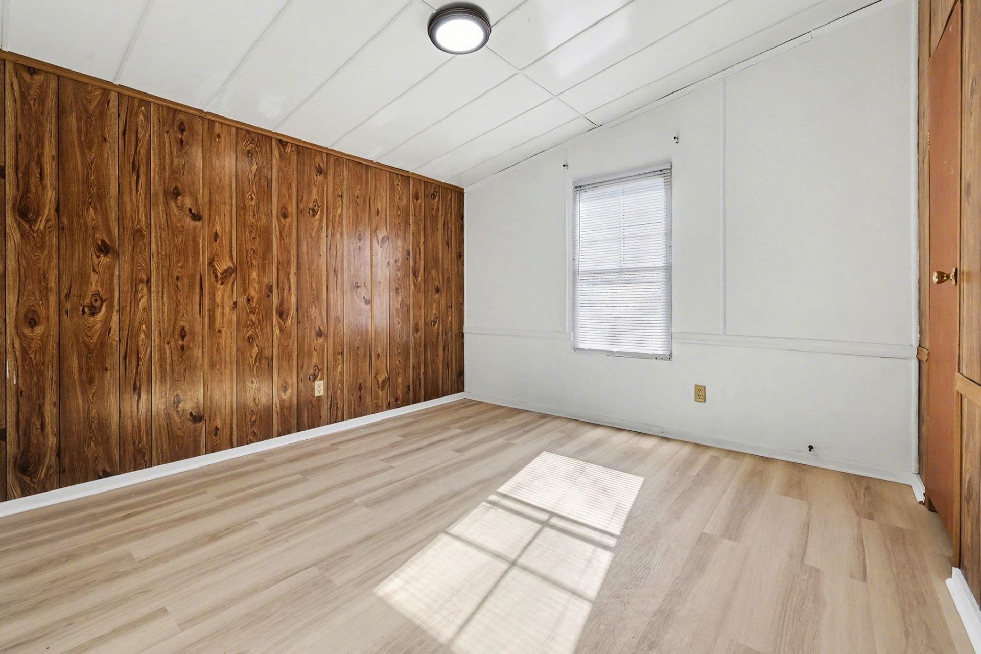 1529 Virgo Ln. Photo 27