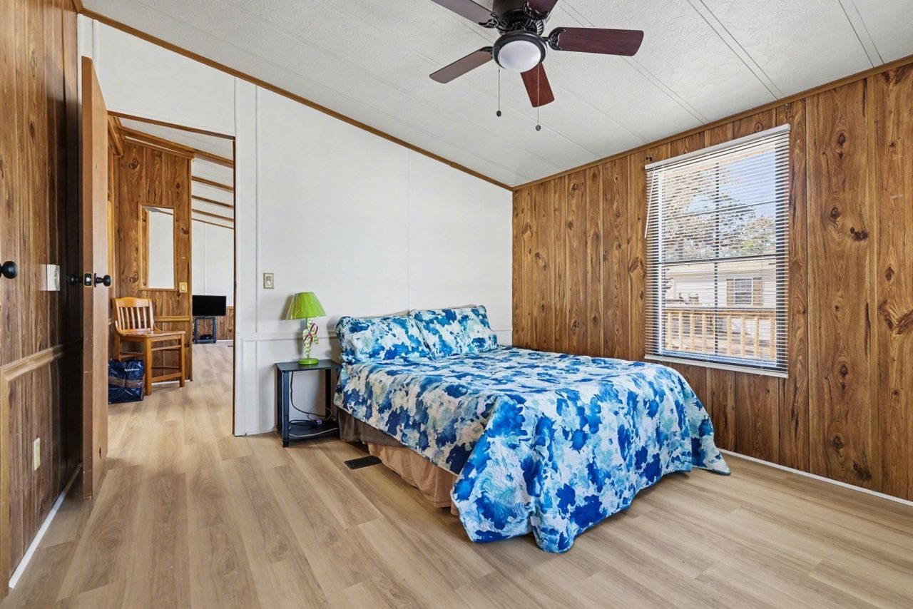 1529 Virgo Ln. Photo 33