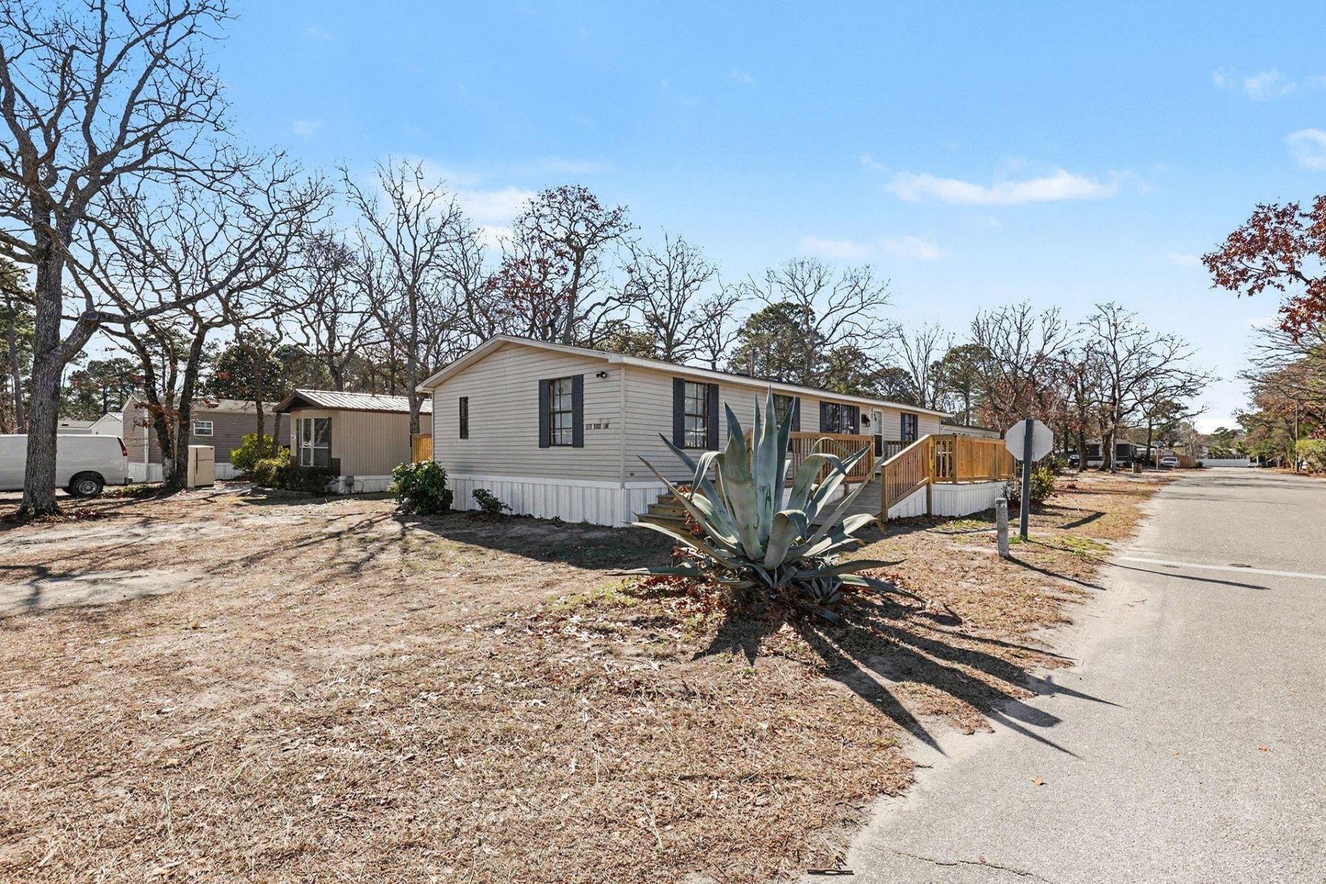 1529 Virgo Ln. Photo 37