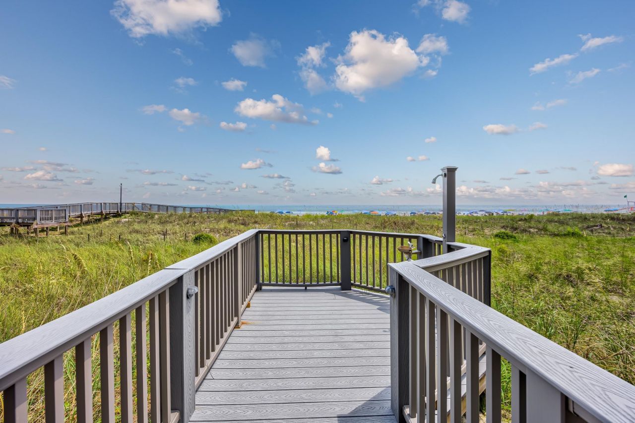 517 S Ocean Blvd. Photo 32