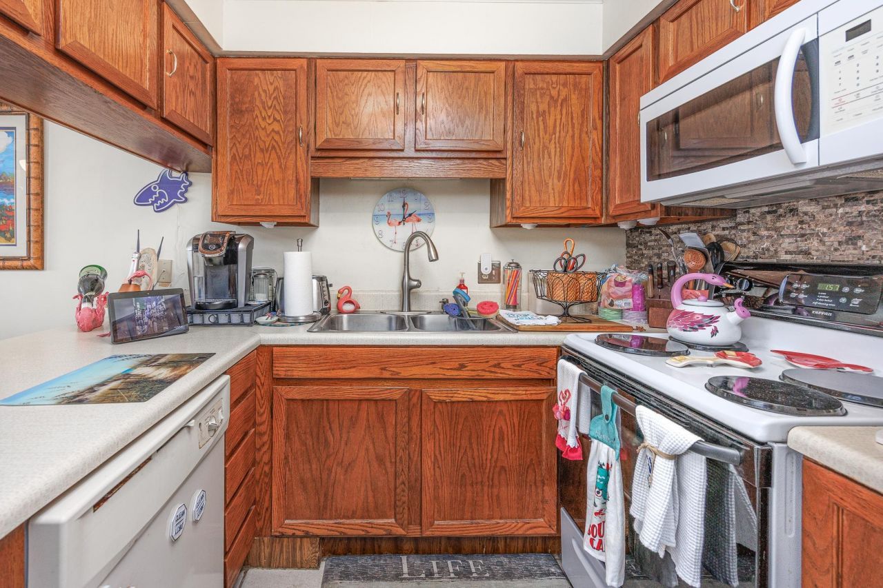 517 S Ocean Blvd. Photo 8