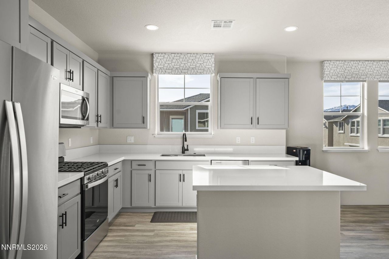 300 Cattail Circle, Gardnerville, NV 89410 Photo