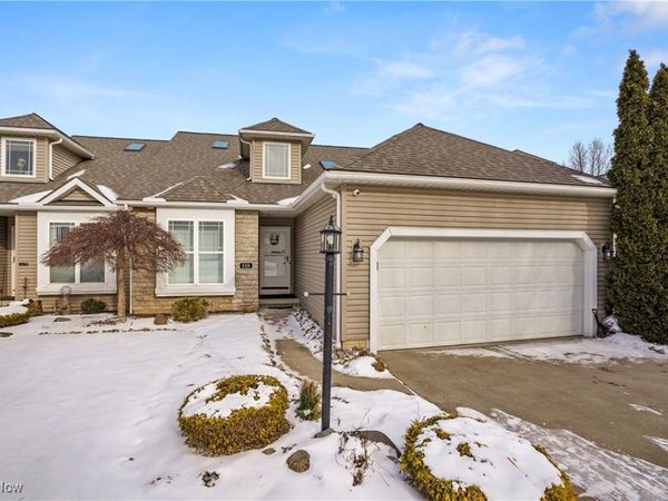 155 Waterford Way, Tallmadge, OH 44278