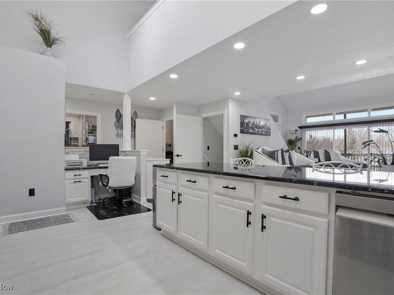 155 Waterford Way, Tallmadge, OH 44278 Photo 11