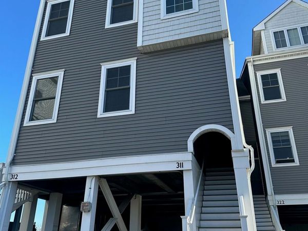 311 Marina Pointe Drive, East Rockaway, NY 11518