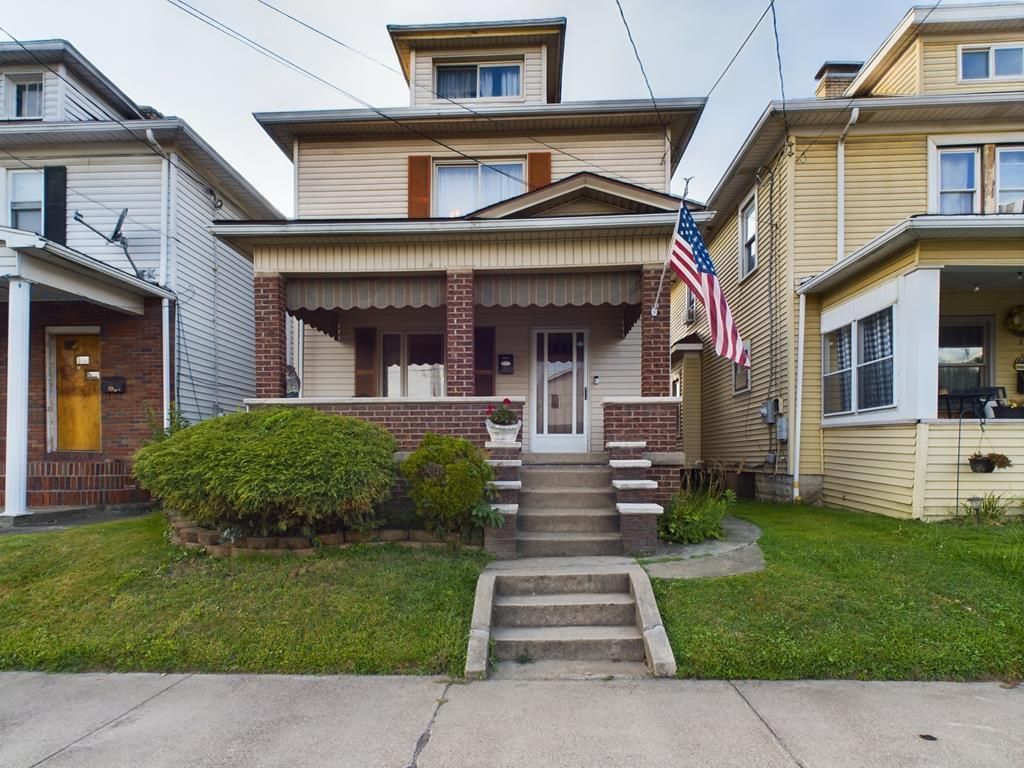 2104 First Street, Moundsville, WV 26041 Main Photo