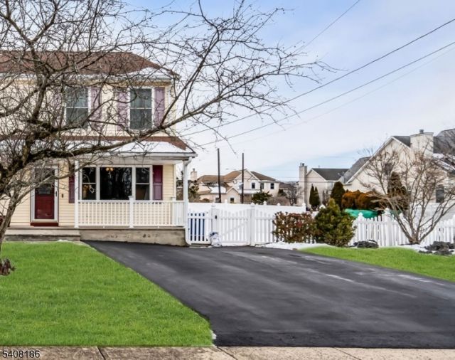 800 Kenneth Ave, South Plainfield, NJ 07080 Main Photo