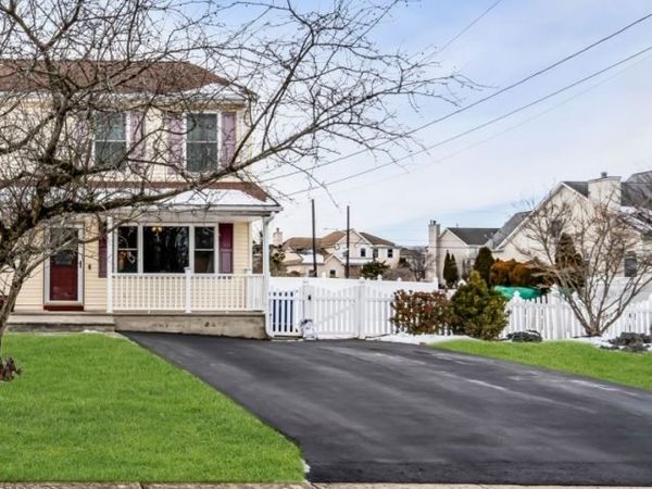 800 Kenneth Ave, South Plainfield, NJ 07080