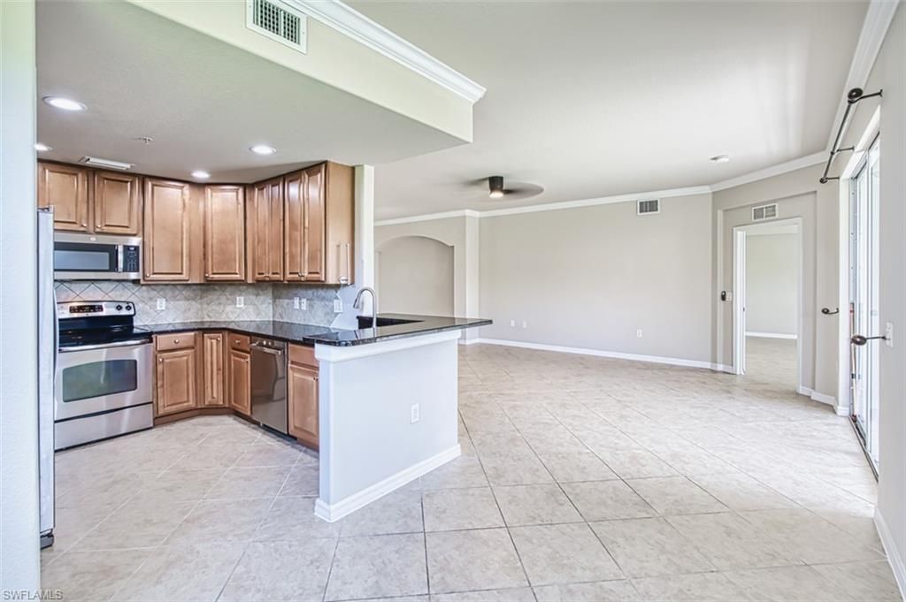 17451 Old Harmony Dr, Unit 102, Fort Myers, FL 33908 Photo