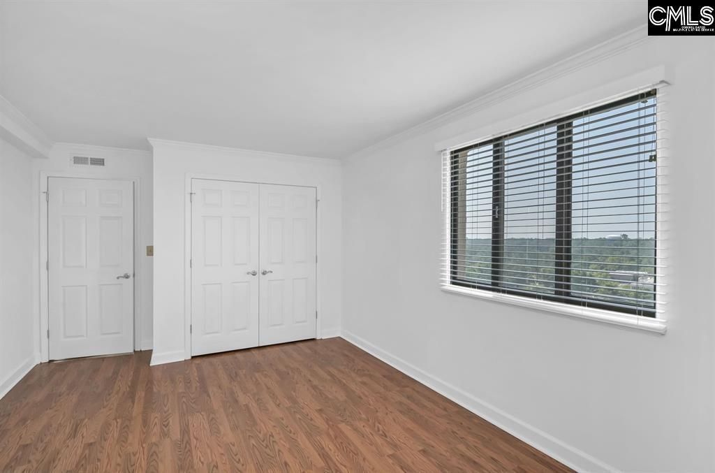 1825 Saint Julian Place Photo 14