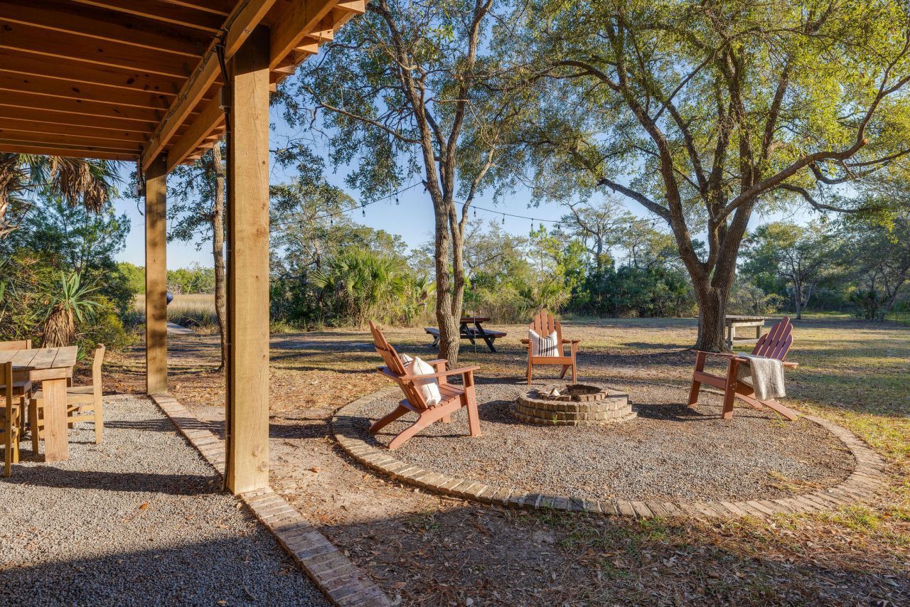 1406 Marshwind Island Road Photo 17