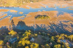 1406 Marshwind Island Road photo 4