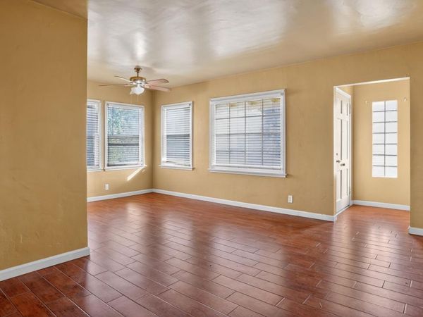 906 2nd Street, Bakersfield, CA 93304