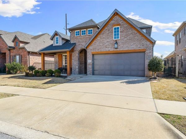 2803 SW Hampton Avenue, Bentonville, AR 72713