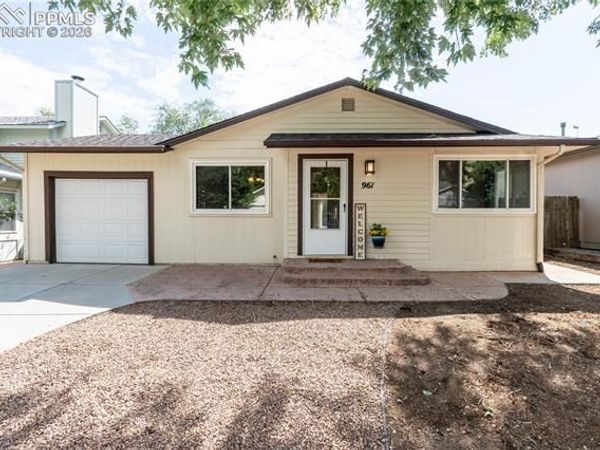 961 Columbine Avenue, Colorado Springs, CO 80904