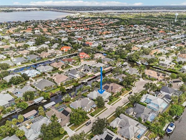 4611 SHARK DRIVE, BRADENTON, FL 34208