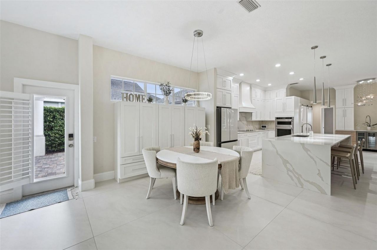 4611 Shark Drive, Bradenton, FL 34208 Photo