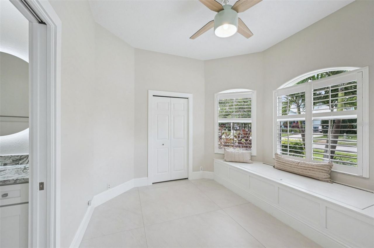 4611 Shark Drive, Bradenton, FL 34208 Photo