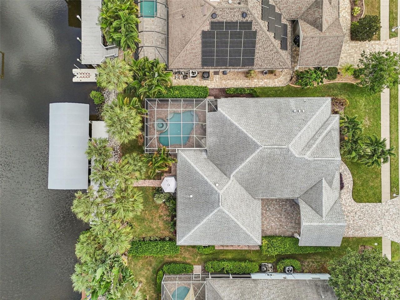 4611 Shark Drive, Bradenton, FL 34208 Photo