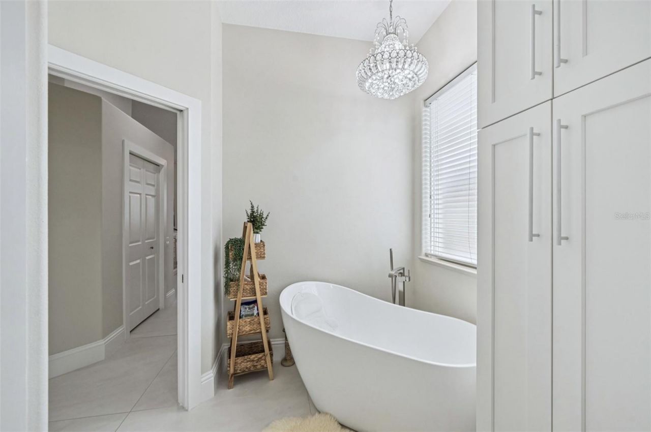 4611 Shark Drive, Bradenton, FL 34208 Photo