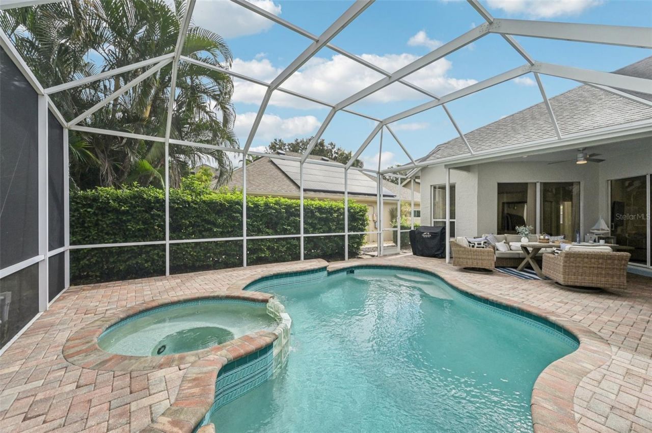 4611 Shark Drive, Bradenton, FL 34208 Photo