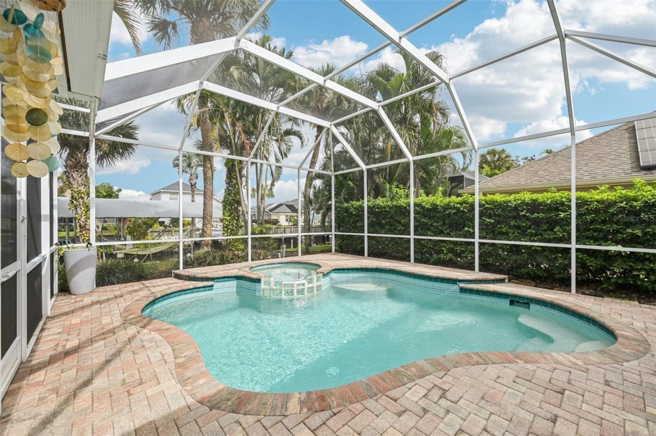 4611 Shark Drive, Bradenton, FL 34208 Photo